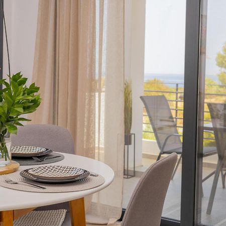Ammira Mare Apartment อาเยีย เปลาเยีย ภายนอก รูปภาพ