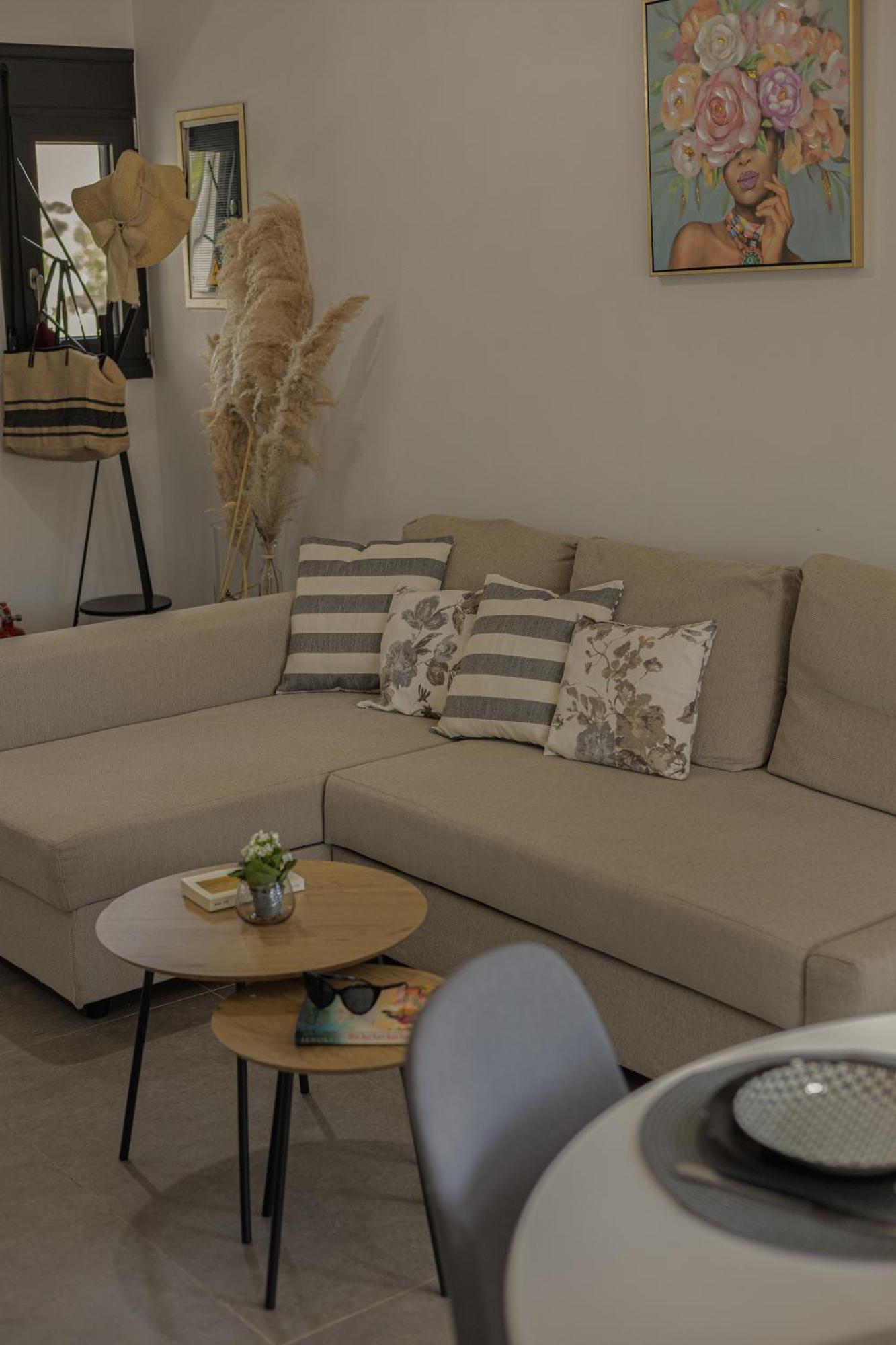 Ammira Mare Apartment อาเยีย เปลาเยีย ภายนอก รูปภาพ