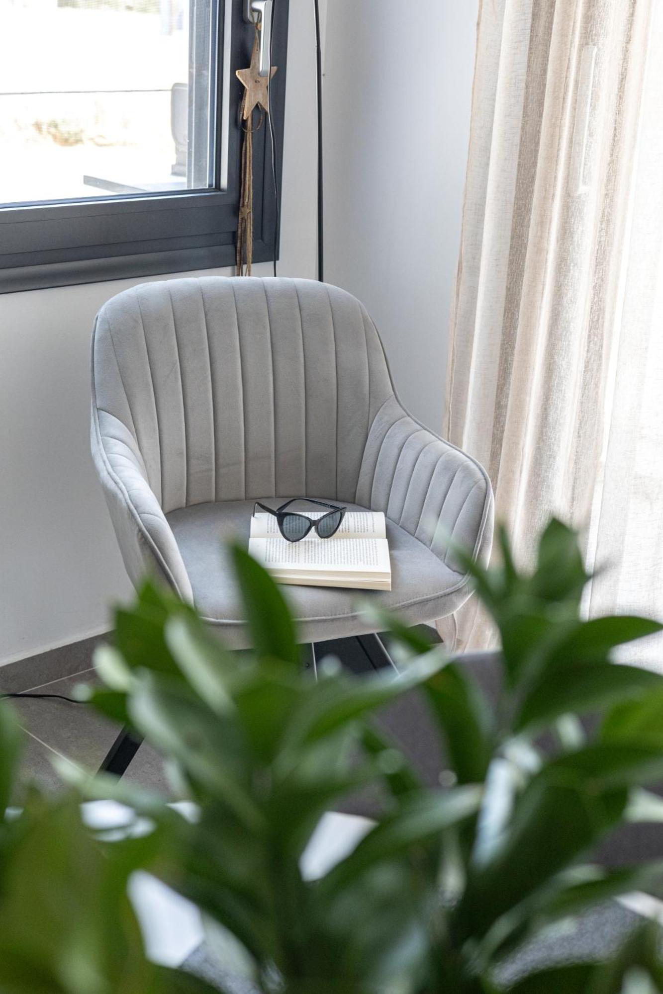Ammira Mare Apartment อาเยีย เปลาเยีย ภายนอก รูปภาพ